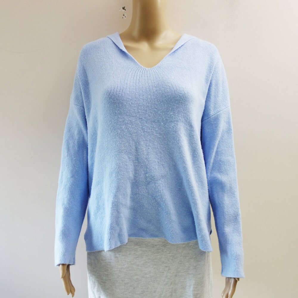 T Tahari V-Neck Hooded Relaxed Fit Soft Ribbed Sweater (M) Hydrangea Blue